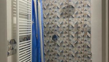 FlyDream - Salerno Costa d'Amalfi Airport - Foto 4, Shower