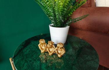 Spacious Solihull Home 5 Beds 2 Sofa beds - Max 10 - NEC BHX Spacious 4 Bedroom Home - NR JLR, Birmingham Airport, HS2 Sites, Resorts World, A45, M42 Mell Square - Regular Work Stays Available - By Samina, ARZ Stays - Photo 16