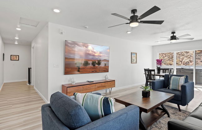 Touch of Class Stunning 5 Bdr! - Photo 21