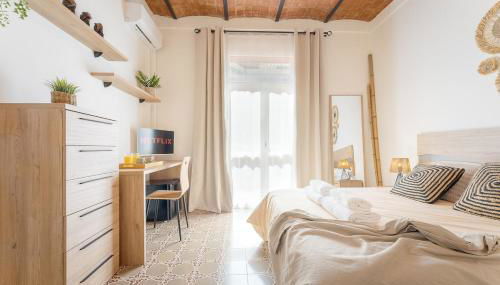 Piso Exclusivo con 5 Dormitorios en el Corazón de Tarragona - Foto 5