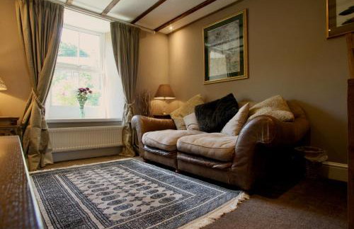 Holmlea Cottage - Photo 6