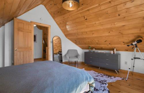 Lakefront Log Cabin, Private Lake Access w/Peloton - Foto 24