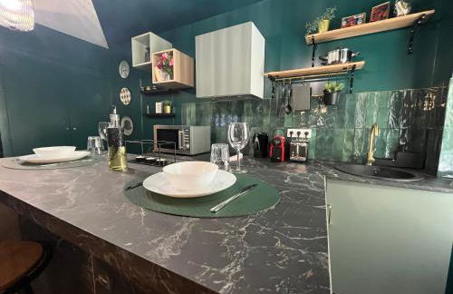 Le SPEAK EASY / JACUZZI ET SAUNA - Foto 18