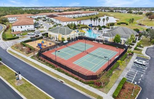 An Incredible Vacation Home with Saltwater Pool! - Foto 64