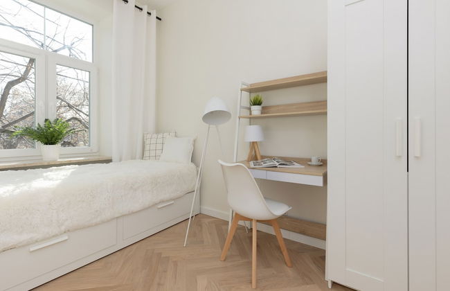Warsaw Pruszków Apartment by Renters - Photo 4