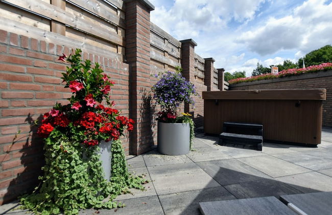 Luxury House in South Limburg Near Forest - Photo 66