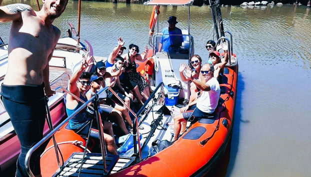 Embarcando en la lancha