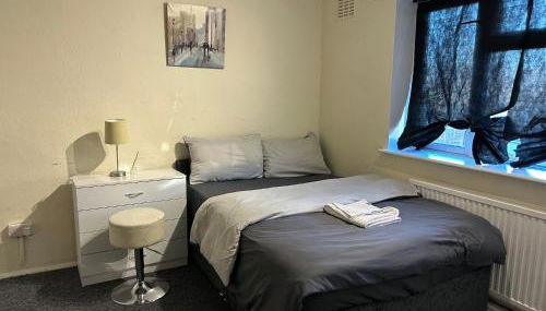 Contractor & Family Friendly House Romford - Foto 3