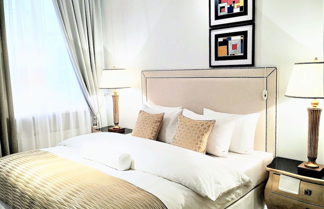 MONDRIAN Luxury Suites UNESCO Old Town - Photo 27