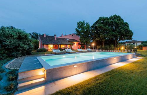 Cà Uvenere, Modern Farmhouse with Pool - Foto 3