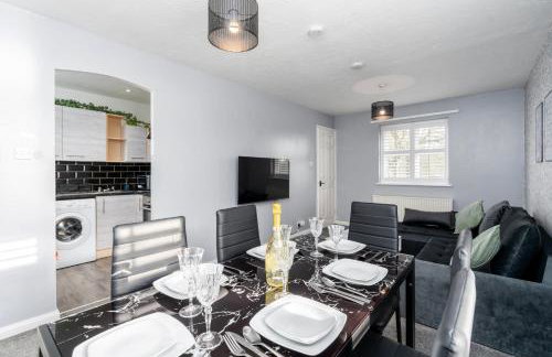 Cozy 2 Bed Apartment - Unlimited Wi-Fi - Free Parking - Sleeps 6 - By Old Trafford - Foto 16