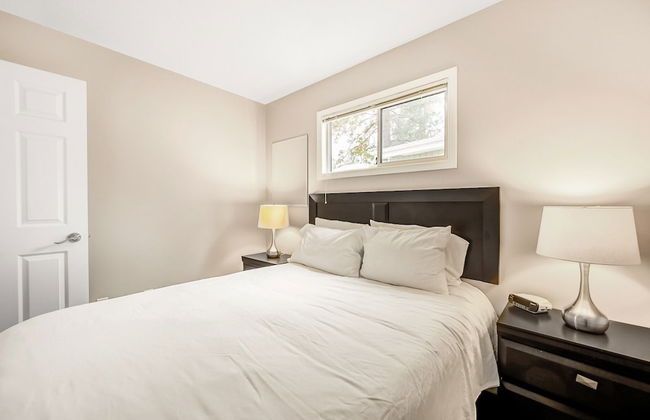 Perfect Getaway Cabin in the Okanagan 6 - Photo 2