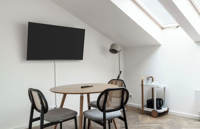 Limehome Prague Halkova - Foto 32