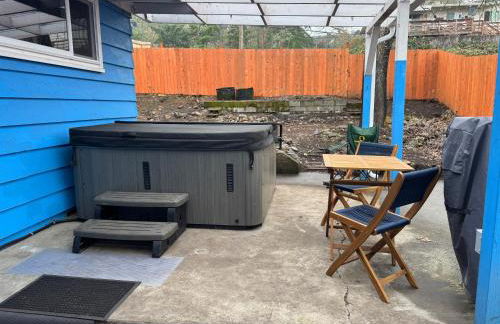 Fresh & Comfy House with Hot Tub, Pool Table, & BBQ - Foto 53