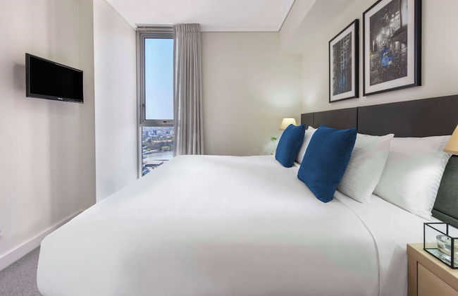 Oaks Brisbane Festival Suites - Photo 45