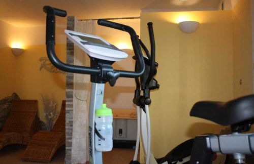 4 Sterne Ferienwohnung Schlossblick Sauna Pool Whirlpool pri - Foto 62