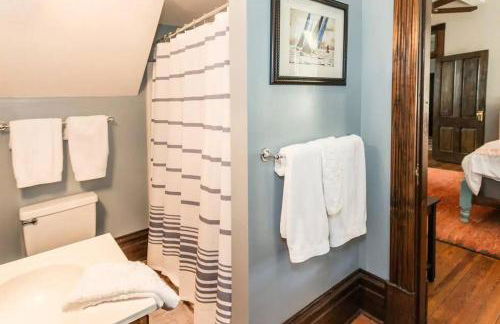 Big Blue House - Both Units - Near Forsyth Park - Foto 9