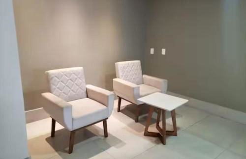 PRAIA DA COSTA - 1 Quadra do Mar - Foto 11