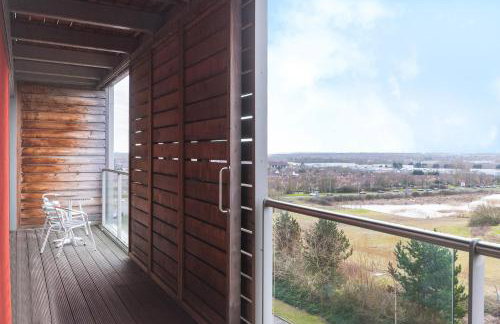 iSTAY APARTMENTS at VIZION - Fully Equipped Modern Serviced Apartments with Balconies, Superfast Broadband, Free Allocated Parking Space, 24h Security, Rooftop Gardens, Located in Central MK - Photo 62