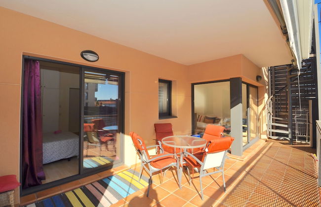 Apartment Garbi Boadella - Photo 10