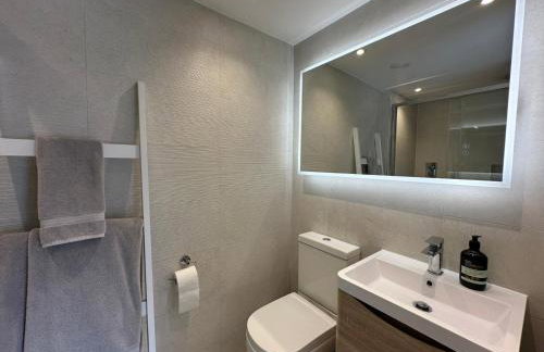 Boutique Cottage by Bishop's Stortford train station, easy to Stansted Airport & Parking - Foto 11