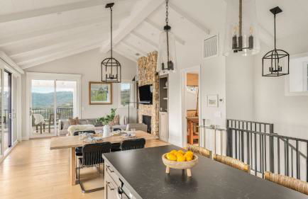 Vineyard Views w Pool Game Room Near Trails Wineries Beginnings Ranch Vineyard by AvantStay - Foto 9