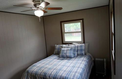 Spacious Family Cabin on Stunning Wixom Lake near Midland, Michigan - Foto 15