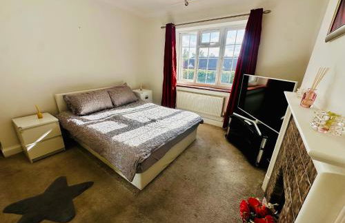 Apartment 2BR-free private parking-quick access to train into London-Wembley-Heathrow - Photo 26