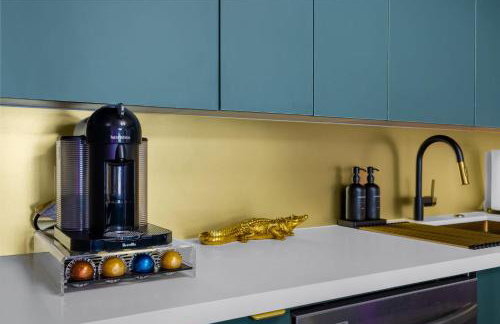 5 Min to Beach - Heated Pool Hot Tub 85 TV's BBQ Games - Foto 40