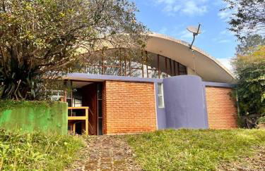 Casa Histórica de Sérgio Ferro - Arquitetura Moderna - Foto 1