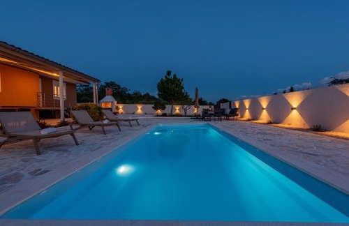 Holiday Home LaMar - with heated pool and whirlpool - Foto 1