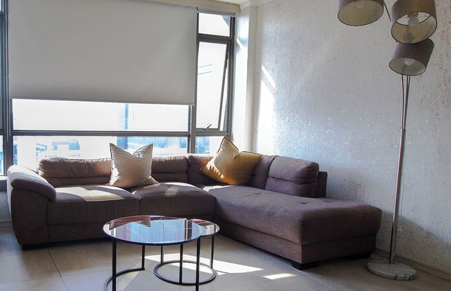 Sandton Smart Apartment Twelve - Photo 16