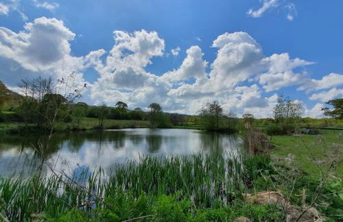 The Victorian Barn, Self-Catering Holidays with Pool and Hot Tubs, Dorset - Photo 18