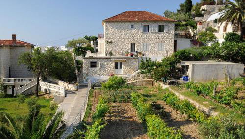 Apartments Olive Tree - Foto 2, Garden view