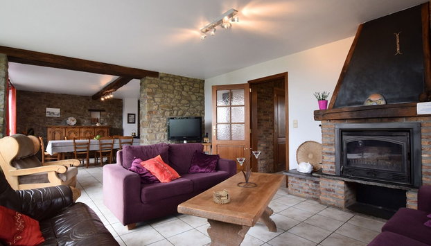 Holiday Home in Rendeux With Fenced Garden - Photo 2, Salle de séjour