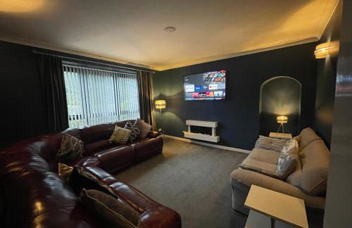 Amazing Alps and Loch views - HOT TUB and pet friendly - Foto 67