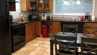 2 bedroom apartment next to LSU campus - Foto 3