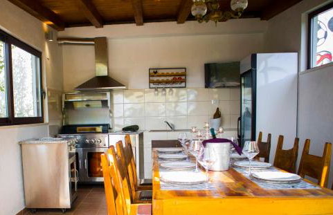 Hill Apartment with Private Pool - Foto 26