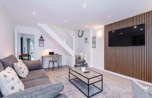 Stylish 2BR House for 4 in Manchester with Parking - Foto 39