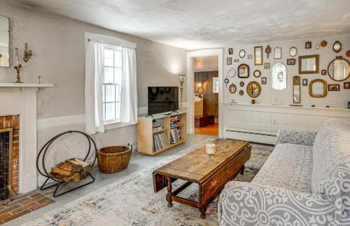 Historic 1820s Homestead on Battenkill River! - Foto 7