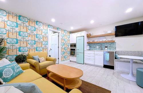 Just Beachy! One bed one bath charmer steps to beach - Photo 5