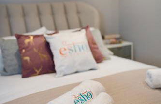 4 bedroom home with Garden, Game room, Parking- Esho Stays - Foto 34