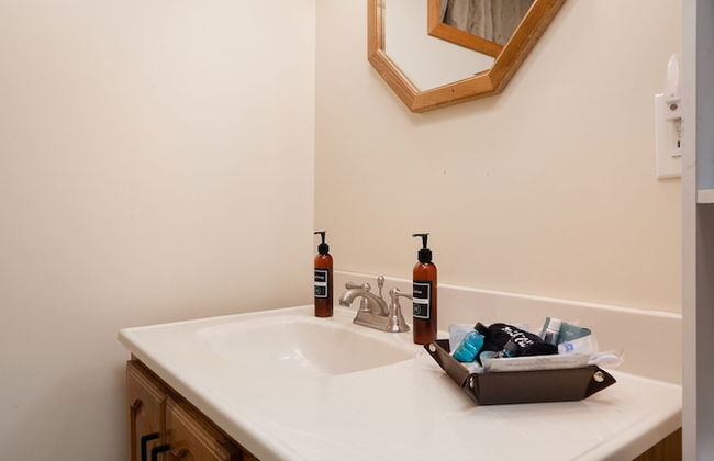 Manor on the River - Whole House - Photo 52