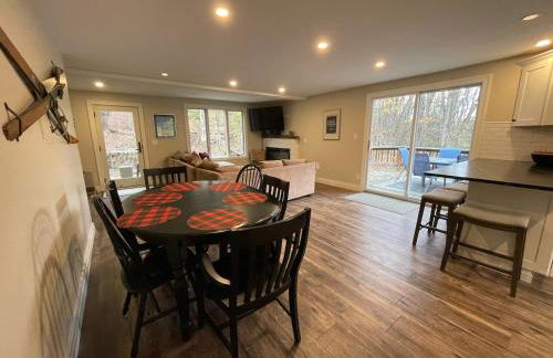 SKI Bike, Hike & Golf Townhouse w/ Hot tub - Foto 14