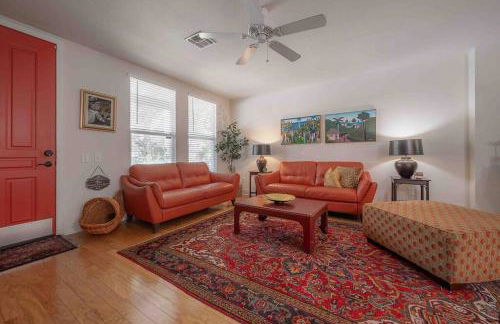 Nawlins vibe with rooftop verandah near Riverwalk and downtown - Foto 38