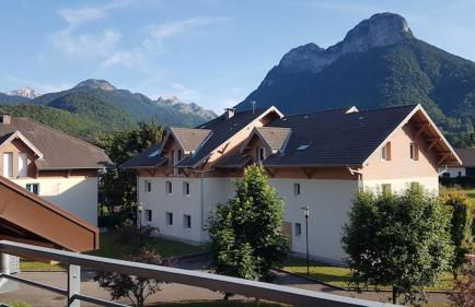 Appartement plein centre village, vue montagnes, proximité immédiate lac - Foto 26
