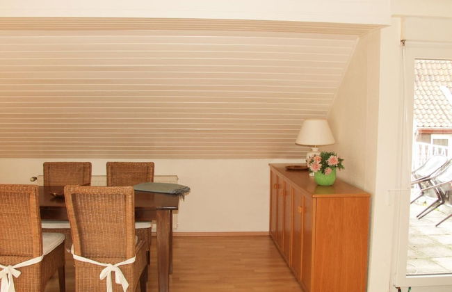 Tolstov-Hotels Generous 3 Room Apartment - Photo 46