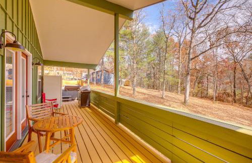 Pet-Friendly Chattanooga Cabin with Hot Tub and Kayaks - Foto 17