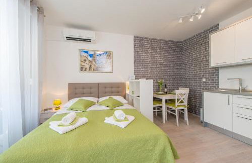 Ink Apartment - Photo 9