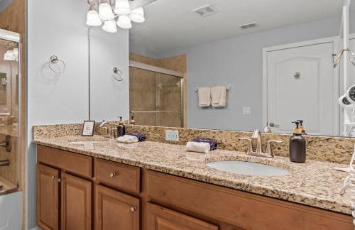 Lake view Pool home near Disney - 5BR 4BA - Foto 37